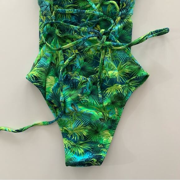 VDM Revolve Savannah Tropical Green One Piece Swimsuit Lace Up Back Bathing Suit - Picture 8 of 11